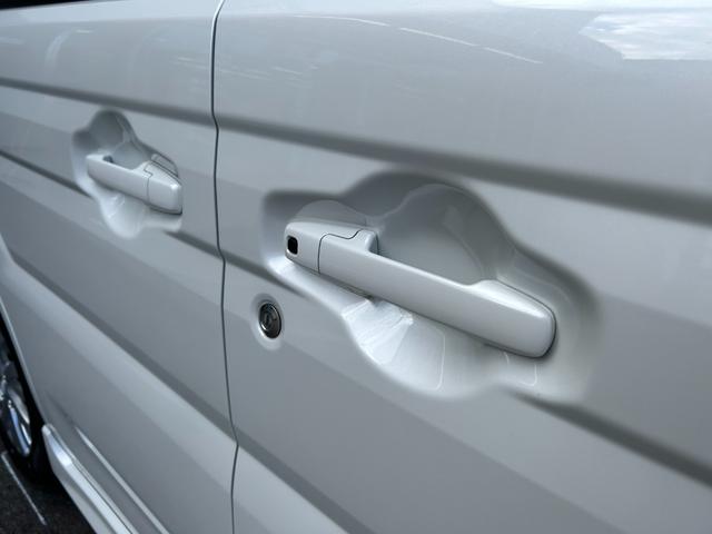 スペーシアカスタム ハイブリッドＧＳ　届出済未使用車　ＣＶＴ　両側スライド・片側電動　クリアランスソナー　オートクルーズコントロール　レーンアシスト　衝突被害軽減システム　オートライト　ＬＥＤヘッドランプ　スマートキー　電動格納ミラー（31枚目）