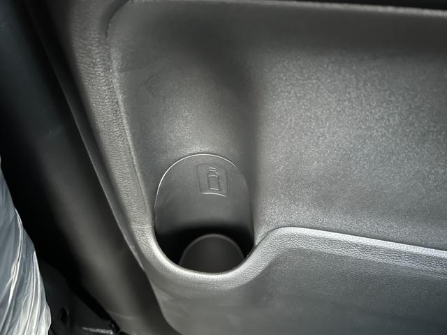 スペーシアカスタム ハイブリッドＧＳ　届出済未使用車　ＣＶＴ　両側スライド・片側電動　クリアランスソナー　オートクルーズコントロール　レーンアシスト　衝突被害軽減システム　オートライト　ＬＥＤヘッドランプ　スマートキー　電動格納ミラー（33枚目）