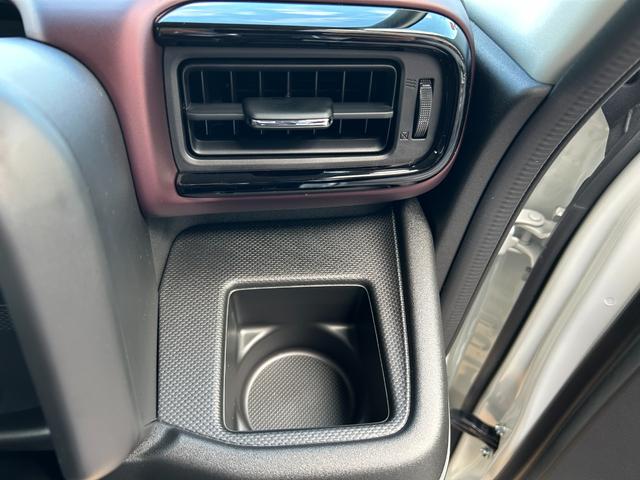 スペーシアカスタム ハイブリッドＧＳ　届出済未使用車　ＣＶＴ　両側スライド・片側電動　クリアランスソナー　オートクルーズコントロール　レーンアシスト　衝突被害軽減システム　オートライト　ＬＥＤヘッドランプ　スマートキー　電動格納ミラー（47枚目）