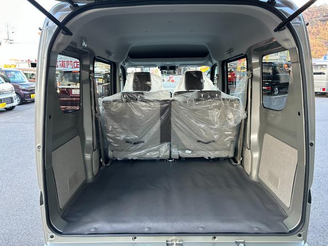 エブリイ ジョインターボ 届出済未使用車 4WD CVT 衝突被害軽減システム クリアランスソナー レーンアシスト 両側スライドドア スマートキー アイドリングストップ 電動格納ミラー シートヒーター LEDヘッドランプ(24枚目)