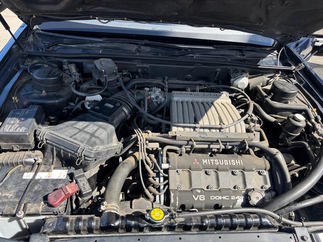デボネアＶ ロイヤル　Ｖ６　３．０　ＤＯＨＣ　オートマ　走行９７５００Ｋｍ台　パワーシート　ウッドパネル　車検整備付ｃ　１５インチアルミホイール（17枚目）