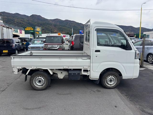 ハイゼットトラック ハイルーフSAIIIt オリジナル8整備付 夏タイヤ新品付 4WD オートマ 衝突軽減ブレーキ エアコン パワステ パワーウインドウ キーレスエントリー LEDヘッドライト(4枚目)