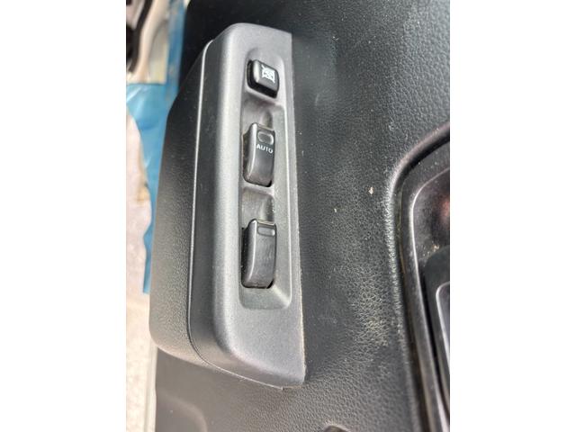 ハイゼットトラック ハイルーフSAIIIt オリジナル8整備付 夏タイヤ新品付 4WD オートマ 衝突軽減ブレーキ エアコン パワステ パワーウインドウ キーレスエントリー LEDヘッドライト(12枚目)