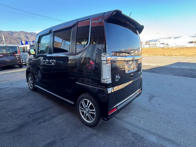 N-BOXカスタム G・ターボパッケージ 4WD オリジナル8整備付 後席フリップダウンモニター メモリーナビ フルセグTV Bluetooth バックカメラ ETC車載器 両側電動スライドドア プッシュスタート スマートキー(5枚目)