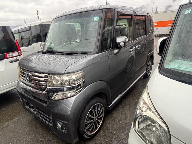 N-BOXカスタム G・ターボパッケージ 4WD オリジナル8整備付 両側電動スライドドア メモリーナビ 地デジTV ETC車載器 HIDヘッドライト プッシュスター(2枚目)