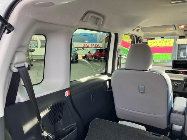 ムーヴキャンバス ストライプスＧターボ　４ＷＤ　ワンオーナー　禁煙車　プッシュスタート　クルーズコントロール　両側電動スライドドア　シートヒーター　バックカメラ　オートマチックハイビーム　オートブレーキホールド機能　電動パーキングブレーキ（25枚目）