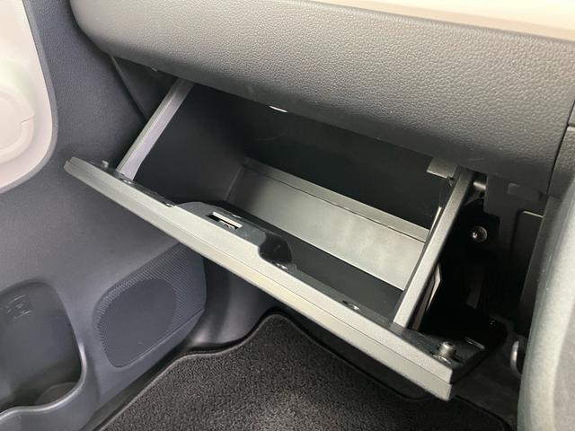 ムーヴキャンバス ストライプスＧターボ　４ＷＤ　ワンオーナー　禁煙車　プッシュスタート　クルーズコントロール　両側電動スライドドア　シートヒーター　バックカメラ　オートマチックハイビーム　オートブレーキホールド機能　電動パーキングブレーキ（39枚目）