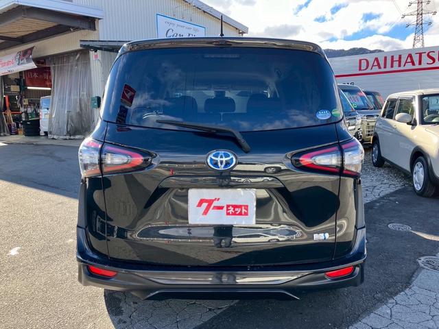 シエンタ ハイブリッドＧ　クエロ　モデリスタエアロ　両側電動スライドドア　ナビＴＶ　バックカメラ　ＣＤ／ＤＶＤ／Ｂｌｕｅｔｏｏｔｈ　レーンアシスト　ＬＥＤヘッドランプ　オートマチックハイビーム　プッシュスタート　３列シート　７人乗り（12枚目）