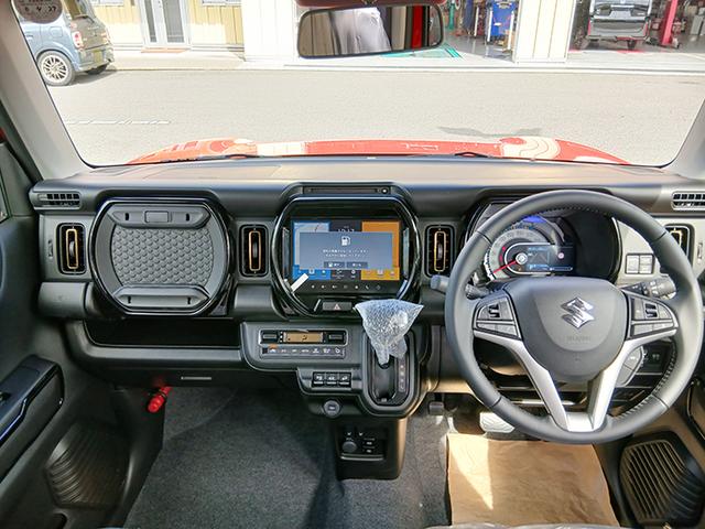 ハスラー ハイブリッドＸ　４ＷＤ　届出済未使用車　ナビ　クリアランスソナー　オートクルーズ　レーンアシスト　衝突被害軽減システム　オートライト　ＬＥＤヘッドランプ　スマートキー　アイドリングストップ　電格ミラー　シートヒーター（2枚目）