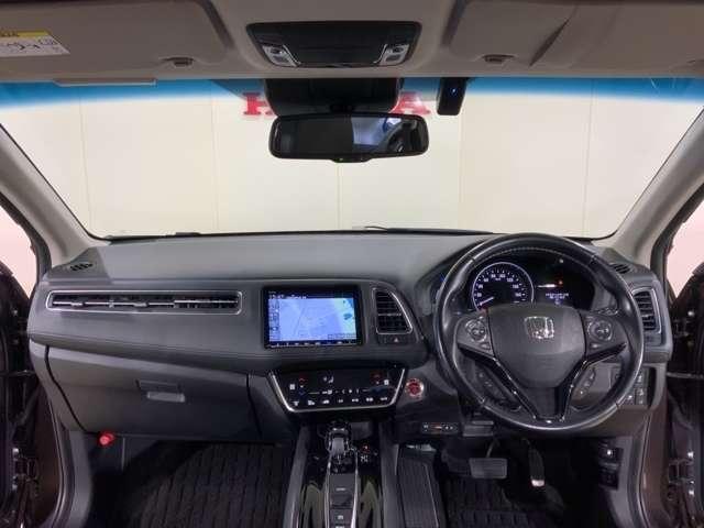 ハイブリッドZ・ホンダセンシング 8インチMナビ Rカメラ ETC スマートキー LEDランプ メモリナビ カーテンエアバッグ スマキー オートクルーズ 盗難防止 AW パワーステアリング Wエアバッグ ミュージックプレイヤー接続可(8枚目)