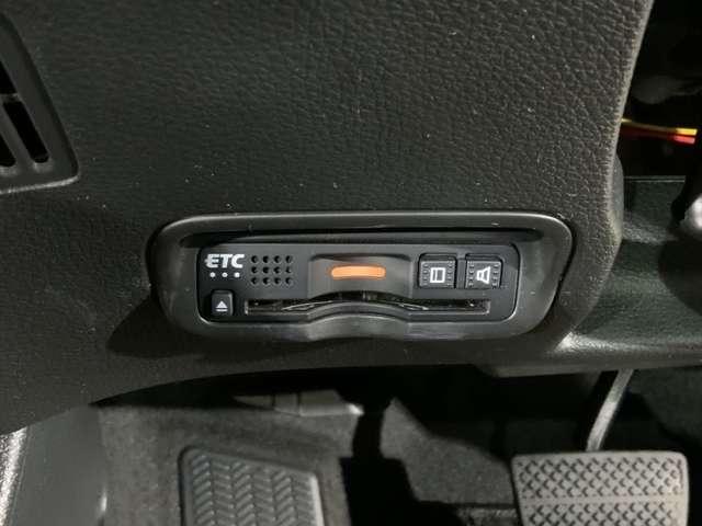 ハイブリッドZ・ホンダセンシング 8インチMナビ Rカメラ ETC スマートキー LEDランプ メモリナビ カーテンエアバッグ スマキー オートクルーズ 盗難防止 AW パワーステアリング Wエアバッグ ミュージックプレイヤー接続可(16枚目)