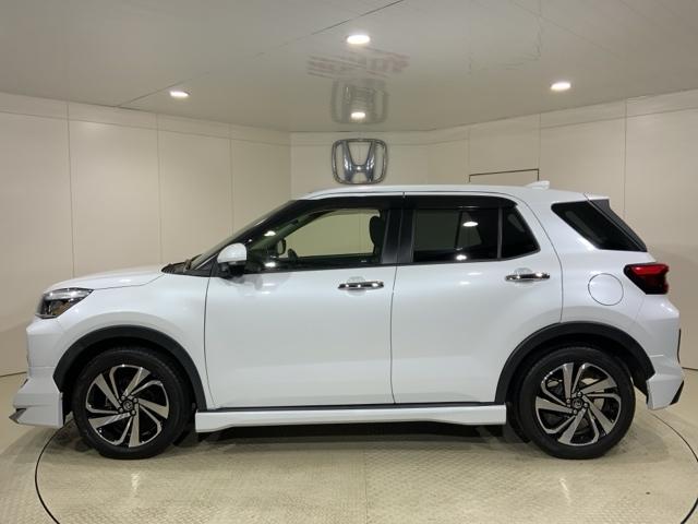 ライズ Ｚ　スマートアシストナビＲカメラＬＥＤドラレコ　誤発進抑制機能　エアコン　シートヒータ　スマートキー＆プッシュスタート　ＵＳＢポート　地デジＴＶ　ＶＳＡ　盗難防止装置　アイドリングストップ機能　ターボ車（12枚目）