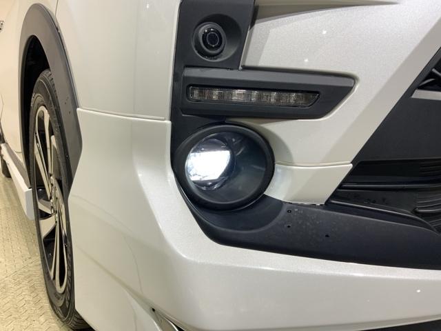 ライズ Ｚ　スマートアシストナビＲカメラＬＥＤドラレコ　誤発進抑制機能　エアコン　シートヒータ　スマートキー＆プッシュスタート　ＵＳＢポート　地デジＴＶ　ＶＳＡ　盗難防止装置　アイドリングストップ機能　ターボ車（19枚目）