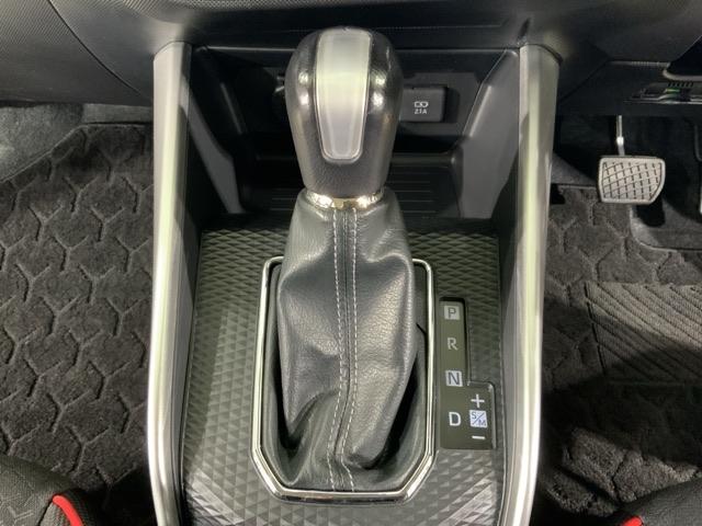 ライズ Ｚ　スマートアシストナビＲカメラＬＥＤドラレコ　誤発進抑制機能　エアコン　シートヒータ　スマートキー＆プッシュスタート　ＵＳＢポート　地デジＴＶ　ＶＳＡ　盗難防止装置　アイドリングストップ機能　ターボ車（24枚目）