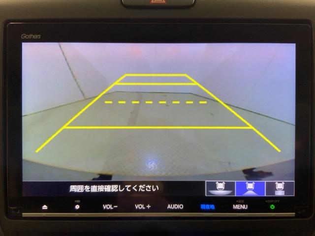 �����J�����\�����ł͎��_��ύX���邱�Ƃ��ł��܂��B