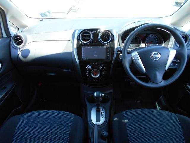 ノート Ｘ　ＦＯＵＲ　Ｖセレクション＋セーフティ　ナビ　フルセグＴＶ　Ｂカメラ　アラウンドビュー　ＥＴＣ　車線逸脱警報　エマージェンシーブレーキ（10枚目）