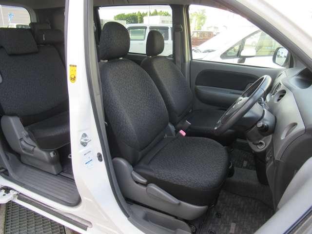 シエンタ ＤＩＣＥ　両側スライドドア　７人乗り　ＥＴＣ（16枚目）