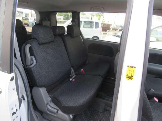 シエンタ ＤＩＣＥ　両側スライドドア　７人乗り　ＥＴＣ（17枚目）