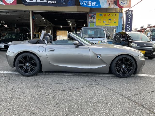 Ｚ４ ２．２ｉ　ブラックレザーシート（11枚目）