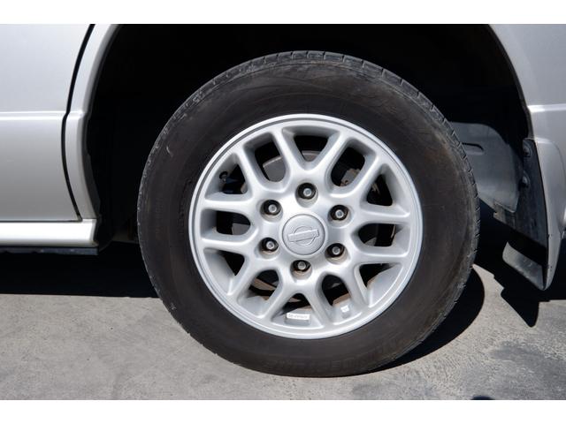 メモリアルセレクション 3500 4WD オートマ 純正DVDナビ 後席モニター DVD再生 ETC ツインサンルーフ ツインエアコン 回転シート 純正アルミホイール 走行3.3万km(24枚目)