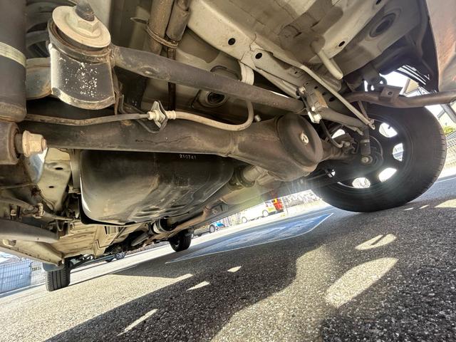 ハスラー Ｇ　セキュリティー　アイドリング　運転席側シートヒーター　フルフラットシート　フルタイム４ＷＤ　キーレスエントリーシステム　パワーウィンドウ　Ｗエアバック　パワーステアリング　エアコン　衝突安全ボディ（35枚目）