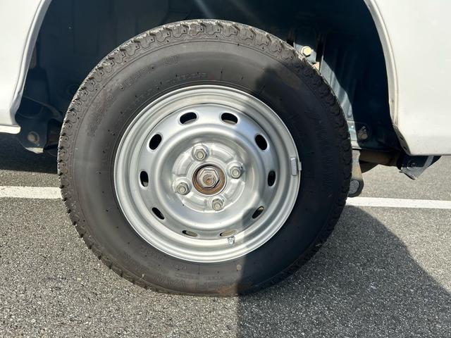 サンバーバン トランスポーター　Ｗエアバッグ　運転席エアバック　ＥＴＣ　ＡＢＳ　エアコンパワステ　キーレス付　パワステ付（29枚目）