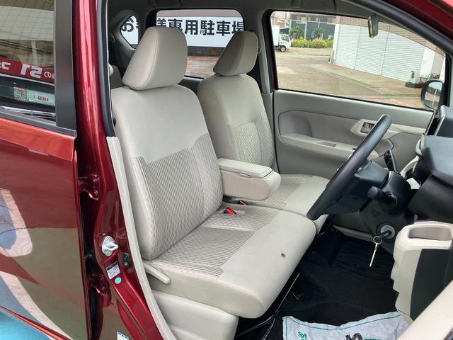 ムーヴ Ｌ　ＳＡＩＩＩ　４ＷＤ　ケンウドワンセグメモリーナビＴＶ　バックカメラ　スマートアシスト　純正１４インチアルミホイール（8枚目）