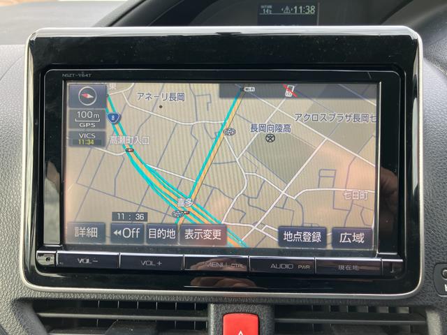 ノア Si 4WD 純正9インチフルセグSDナビTV&バックカメラ 純正11インチフリップダウンモニター 両側パワースライドドア(15枚目)