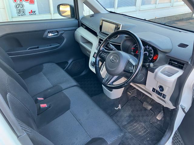 納車整備につきましては、国家資格を持つ、経験豊富な自動車整備士が、納車点検を実施し、不具合箇所を整備した上で納車させていただきます。