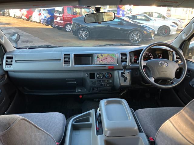 ハイエースワゴン GL 4WD 10人乗り 純正地デジDVDナビTV&バックカメラ イージークローズスライドドア ETC リヤファン&クーラー 社外15インチアルミ(27枚目)
