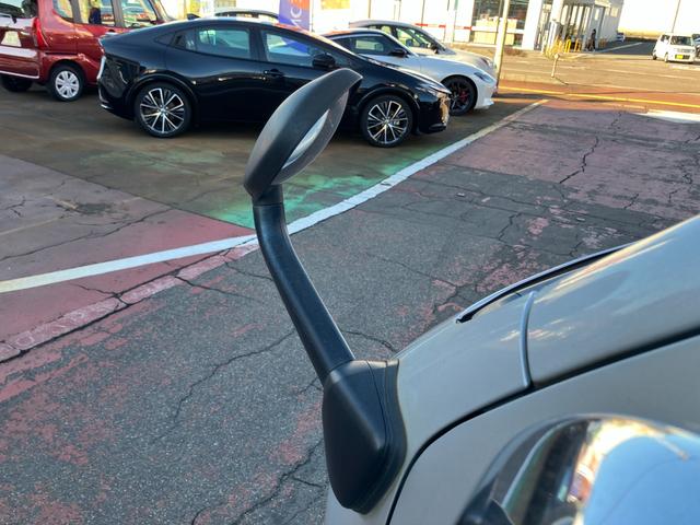 ハイエースワゴン GL 4WD 10人乗り 純正地デジDVDナビTV&バックカメラ イージークローズスライドドア ETC リヤファン&クーラー 社外15インチアルミ(49枚目)