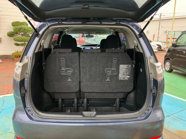 ３列シート７人乗り