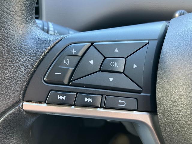 セレナ X VセレクションII 4WD 純正9インチフルセグナビTV アラウンドビューモニター 両側パワースライドドア エマージェンシーブレーキ パーキングアシスト ETC(33枚目)