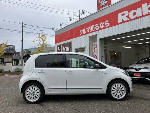 アップ！ ホワイト　アップ！　／後期型／特別仕様車／２０１４年モデル／専用ボディ色【ピュアホワイト】／シティエマージェンシーブレーキ／ドライブレコーダー／５ドア／革巻きステアリング／クルーズコントロール／パークディスタンス／ＥＴＣ（23枚目）