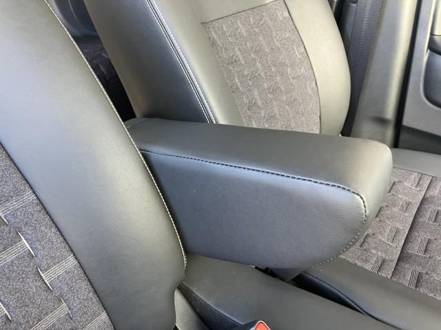 デリカミニ G プレミアム リミテッドエディション /4WD/届出済未使用車/e-アシスト/マイパイロット/ハンズフリー両側パワースライドドア/マルチアラウンドモニター/自動防眩ルームミラー/革巻きステアリング/LEDヘッドランプ/ハーフレザーシート(16枚目)