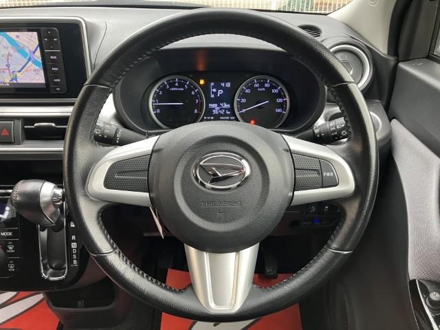 キャスト スタイルG ターボ SAII /ブラックインテリアパック/スマートアシスト2/ワンオーナー/スマートキー/ブルートゥース対応フルセグナビ/オートエアコン/革巻きステアリング/PWRモードスイッチ/アイドリングストップ/ETC(5枚目)