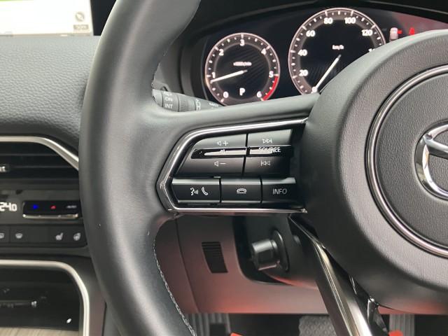 ＣＸ－８０ ＸＤ　Ｌパッケージ　／ＢＯＳＥサウンドシステム／レザーシート／スマートブレーキサポート／誤発進抑制制御／車線逸脱警報／降車時警告機能付ブラインドスポットモニタリング／レーンキープアシスト／緊急時車線維持支援／接近車両検知（6枚目）