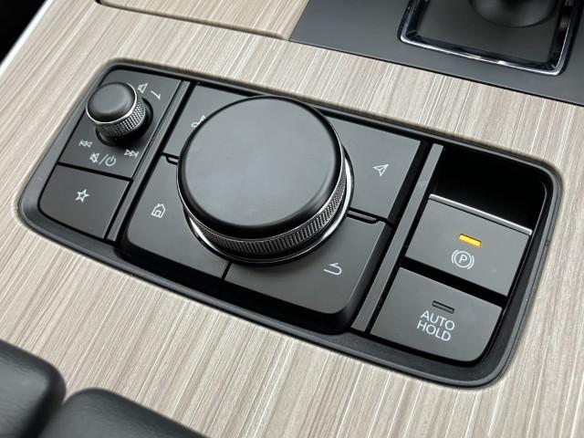 ＣＸ－８０ ＸＤ　Ｌパッケージ　／ＢＯＳＥサウンドシステム／レザーシート／スマートブレーキサポート／誤発進抑制制御／車線逸脱警報／降車時警告機能付ブラインドスポットモニタリング／レーンキープアシスト／緊急時車線維持支援／接近車両検知（24枚目）