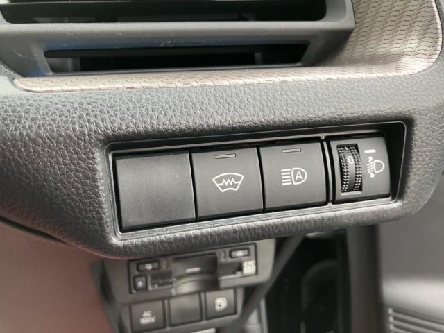 ＜特徴装備品＞★アスフェリカルドアミラー（メーカーオプション）★ＴＦＴカラーマルチインフォメーションディスプレイ