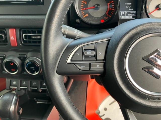 ジムニー ＸＣ　／セーフティサポート／ドライブレコーダー／スマートキー／ＬＥＤヘッドランプ／ヘッドランプウォッシャー／オートライト／ブルートゥース対応フルセグナビ／革巻きステアリング／ステアリングスイッチ（8枚目）