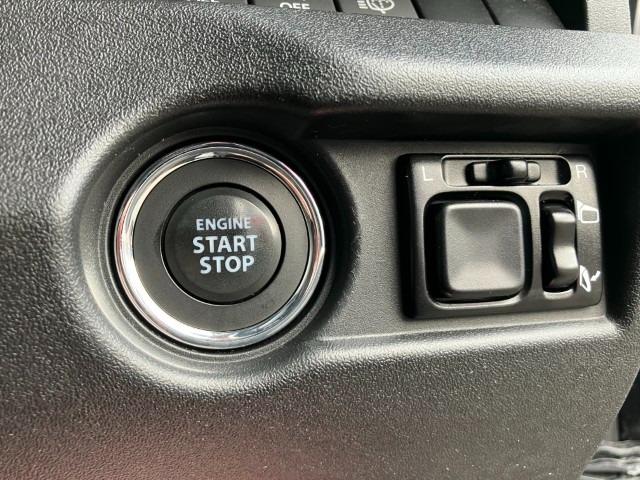 ジムニー ＸＣ　／セーフティサポート／ドライブレコーダー／スマートキー／ＬＥＤヘッドランプ／ヘッドランプウォッシャー／オートライト／ブルートゥース対応フルセグナビ／革巻きステアリング／ステアリングスイッチ（12枚目）