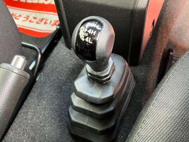 ジムニー ＸＣ　／セーフティサポート／ドライブレコーダー／スマートキー／ＬＥＤヘッドランプ／ヘッドランプウォッシャー／オートライト／ブルートゥース対応フルセグナビ／革巻きステアリング／ステアリングスイッチ（21枚目）