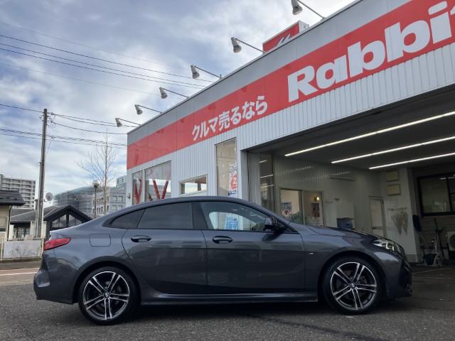 ２シリーズ ２１８ｄグランクーペ　Ｍスポーツエディションジョイ＋　／後期型／ｉＤｒｉｖｅナビゲーションパッケージ／前後ドライブレコーダー／ドライビングアシスト／パーキングアシスト／スマートキー／ＬＥＤヘッドランプ／ＬＥＤフロントフォグランプ／革巻きステアリング（37枚目）