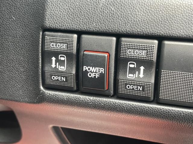 ラフェスタ ハイウェイスターＧ　４ＷＤ　両側パワースライドドア　フルセグナビ　キセノン　　フルセグナビ　バックカメラ　アルパインフリップダウン　ＥＴＣ　ドライブレコーダー　オートライト　フロントフォグランプ（19枚目）