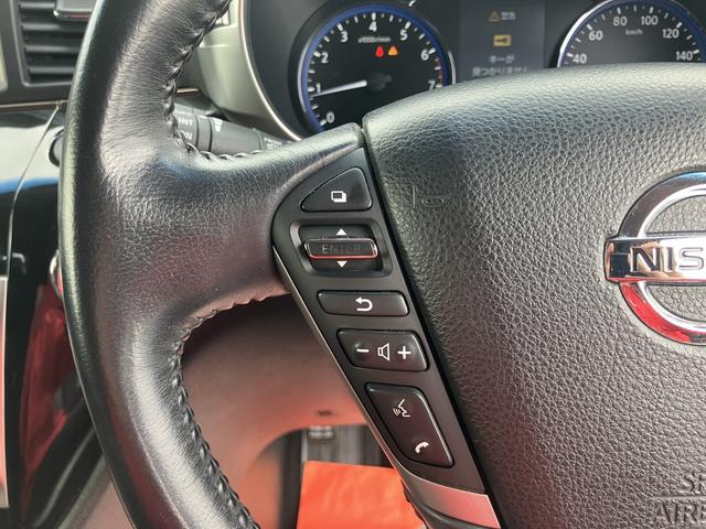 エルグランド ２５０ハイウェイスタープレミアム　後期型　ツインサンルーフ　両側パワスラ　メーカーナビ　後席エンタメ　アラウンドビュー　カーウイングスナビゲーションシステム／リアエンターテイメントシステムセット　フロントスポイラー　ドラレコ（16枚目）