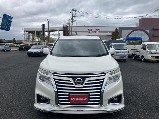 エルグランド ２５０ハイウェイスタープレミアム　後期型　ツインサンルーフ　両側パワスラ　メーカーナビ　後席エンタメ　アラウンドビュー　カーウイングスナビゲーションシステム／リアエンターテイメントシステムセット　フロントスポイラー　ドラレコ（49枚目）