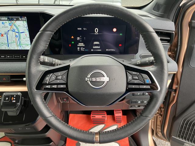 サクラ G シーズンズカラー 寒冷地仕様 充電ケーブル プロパイロット インテリジェントアラウンドビューモニター アダプティブLEDヘッドランプ ステアリングスイッチ ステアリングヒーター(13枚目)