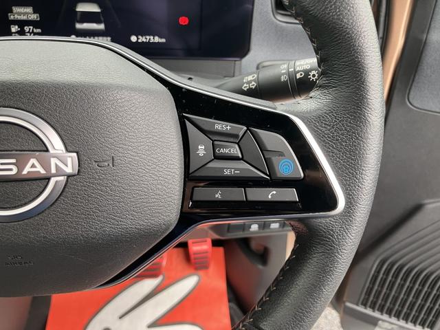 サクラ G シーズンズカラー 寒冷地仕様 充電ケーブル プロパイロット インテリジェントアラウンドビューモニター アダプティブLEDヘッドランプ ステアリングスイッチ ステアリングヒーター(15枚目)