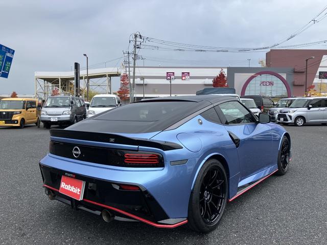 フェアレディZ ニスモ 2025年モデル フジツボマフラー 純正フルセグナビ バックカメラ レカロ製ハーフレザーシート(3枚目)