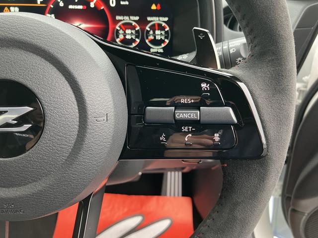 フェアレディZ ニスモ 2025年モデル フジツボマフラー 純正フルセグナビ バックカメラ レカロ製ハーフレザーシート(16枚目)